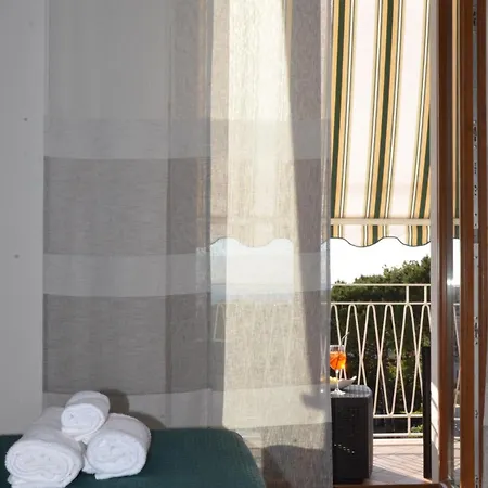 Sweet Emily Sant'Agnello